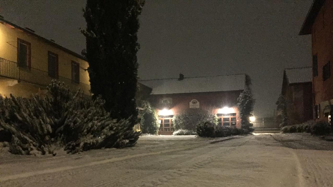Agriturismo Cascina Maiocca Mediglia Eksteriør bilde